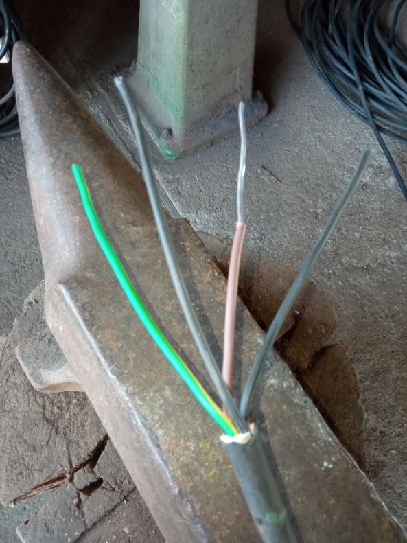 Predám kábel AYKY 4x6 - 2