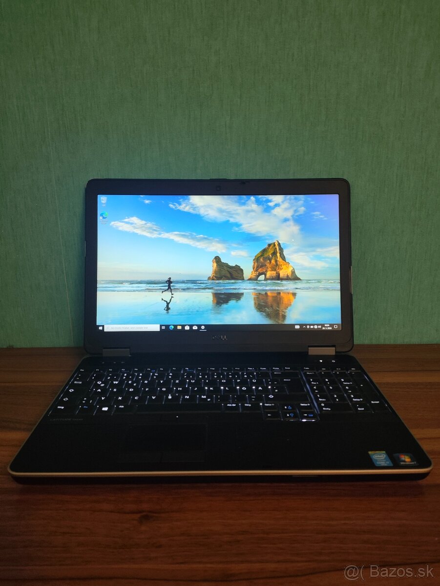 Dell Latitude E6540 | i7 • 16GB • 256GB SSD - 2