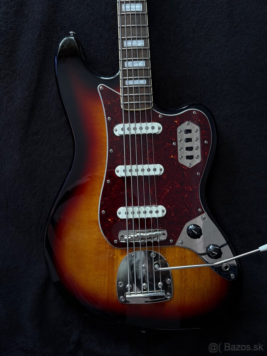 Squier Bass VI - 2