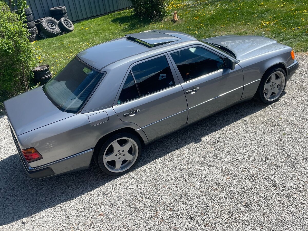 Mercedes W124 - 2