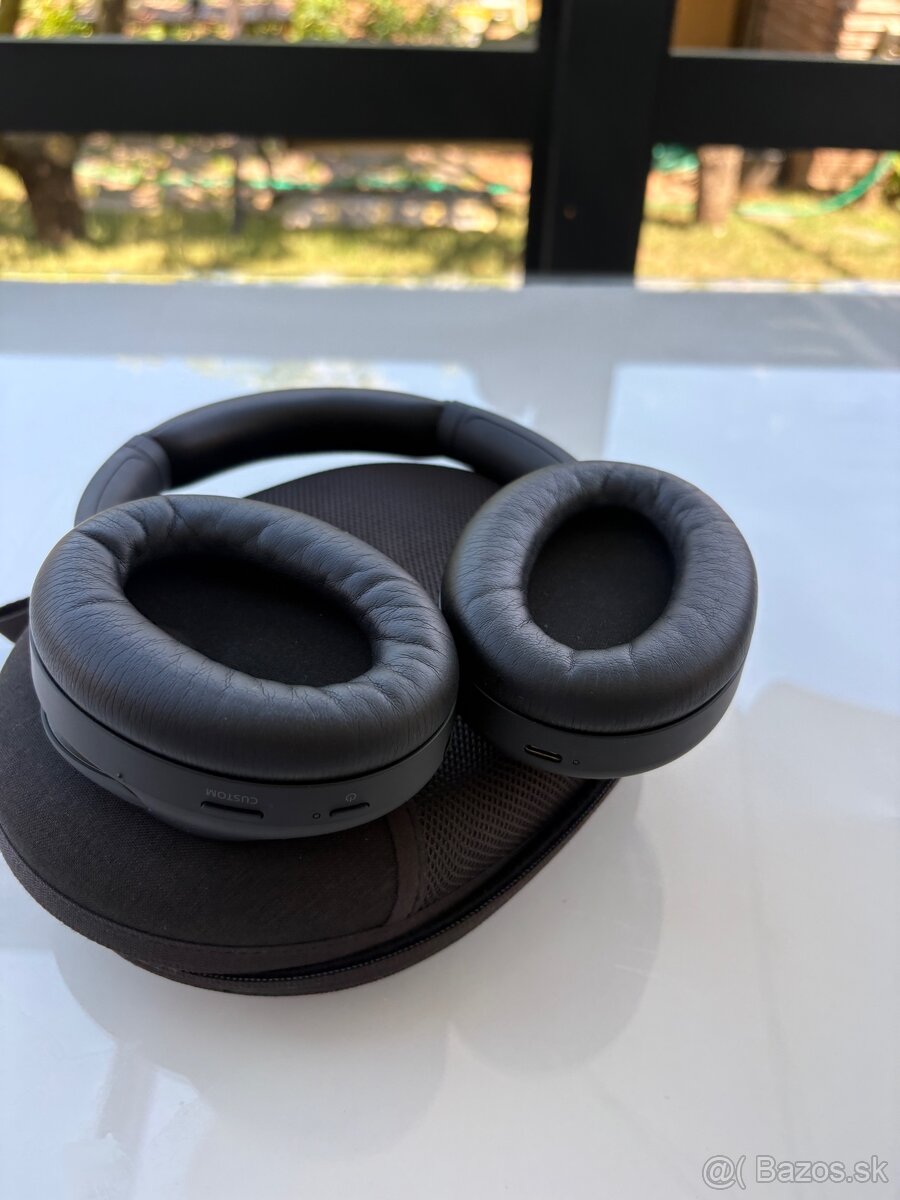 Sony WH-1000XM4 - 2