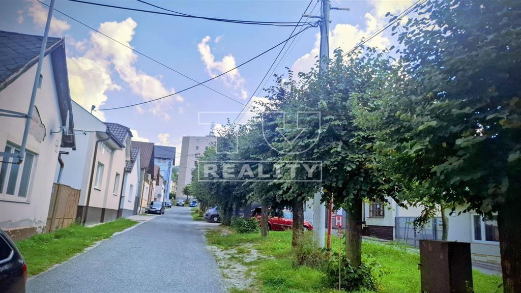 REZERVOVANÉ- rodinný dom v Krompachoch - 2