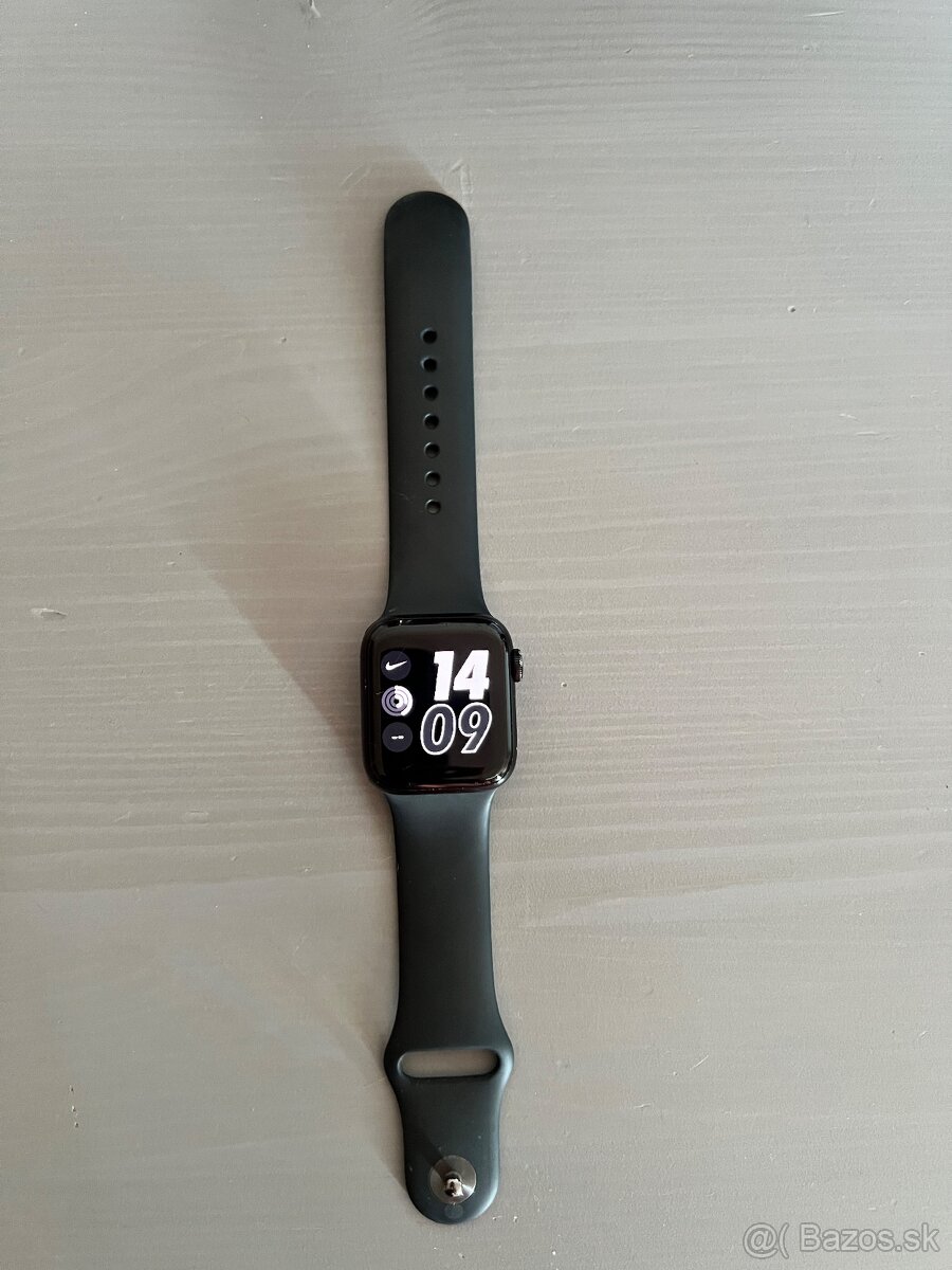Apple Watch SE 2 40mm - 2