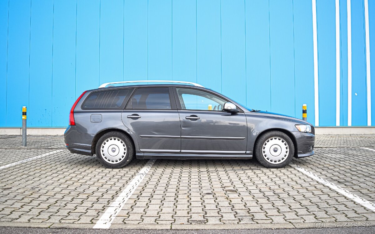 Volvo V50 D3 R-Design 2011 - 2