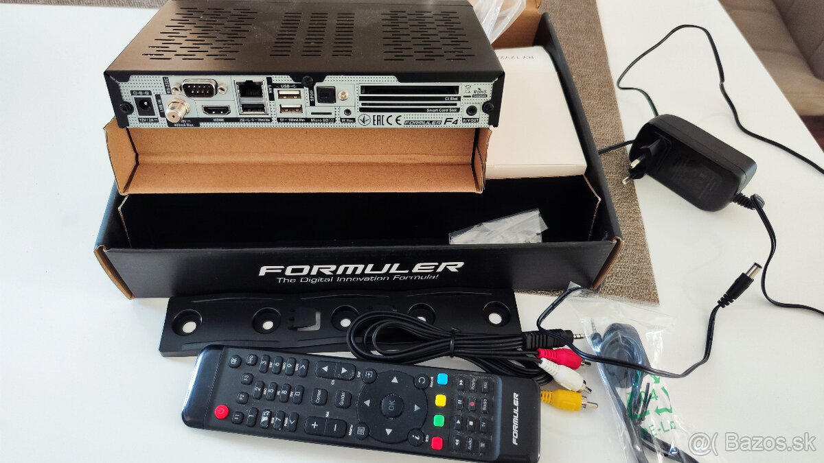 satelitny prijimac Formuler F4 - 2