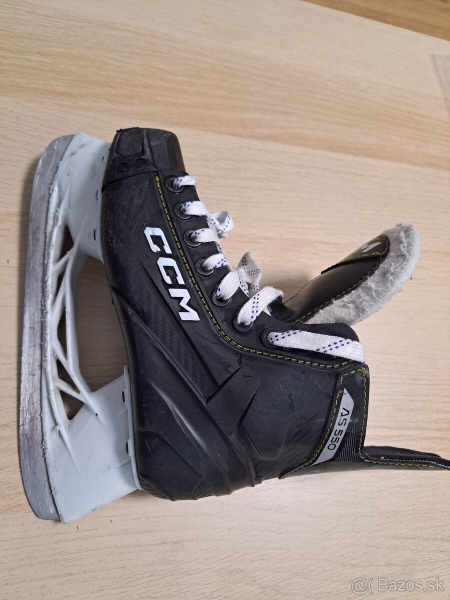 PREDAM DETSKE HOKEJOVE KORCULE - 2