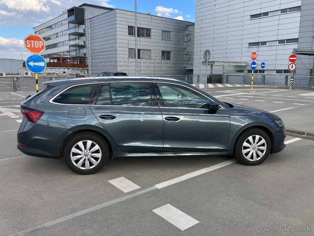 Škoda Octavia IV Combi 2.0 tdi MATRIX/VIRTUAL/HEAD UP - 2