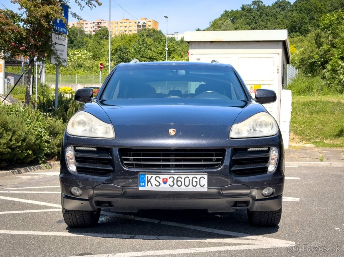 Porsche Cayenne 3.0 V6 - 2