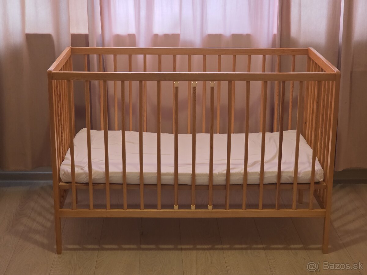 Detská postieľka s matracom - 2