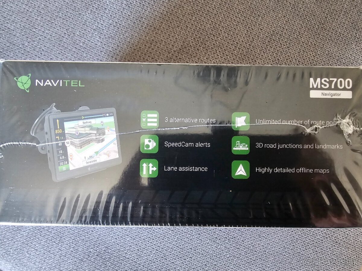 Navigacia do auta NAVITEL MS700 - 2