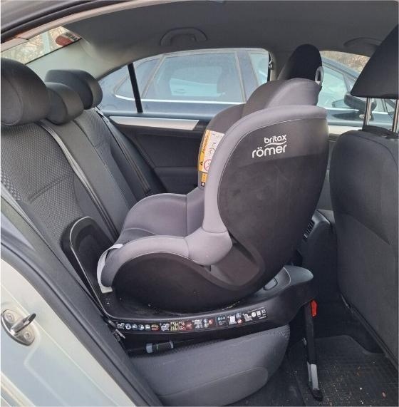 Detska autosedacka Britax Romer Dualfix M-isize - 2