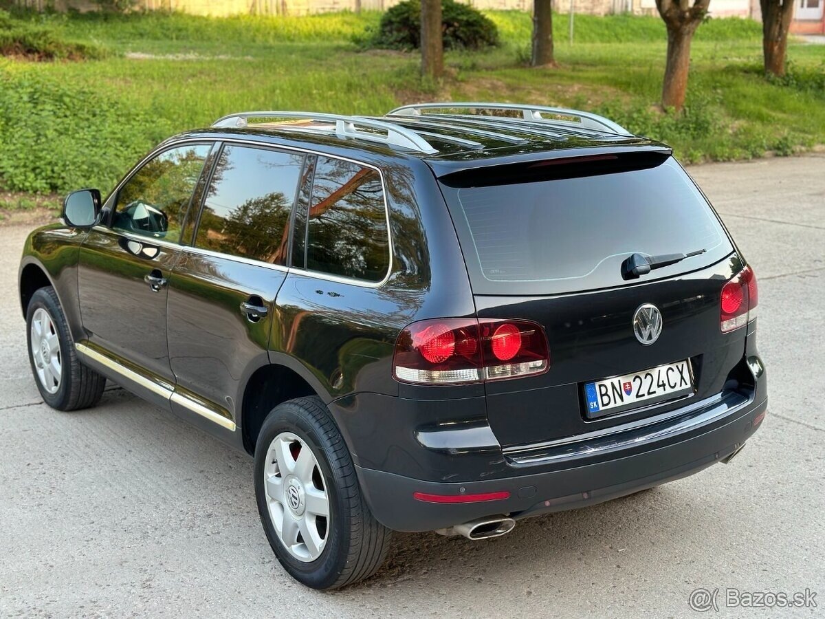 Predám Volkswagen Touareg 3,0 TDI V6 A/T