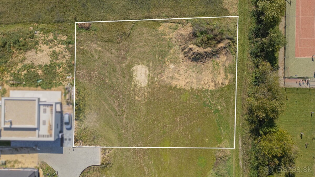 PREDAJ STAVEBNÉEHO POZEMKU V OBCI KOČOVCE 1817 m2 - 2