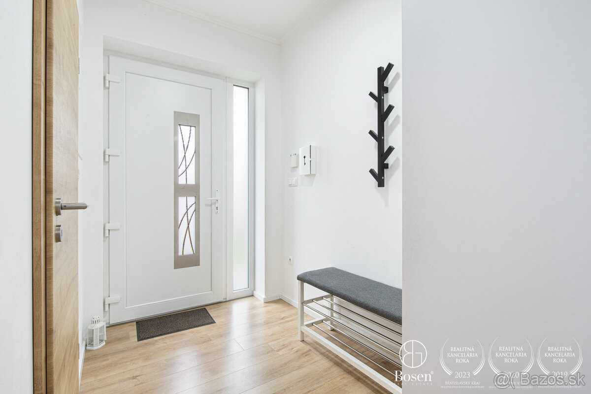 BOSEN | Posledný rodinný dvojdom vo Veľkom Mederi v našej po - 2