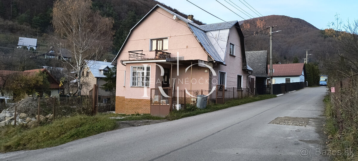 Na predaj rodinný dom v obci Zliechov, okr. Ilava - 2