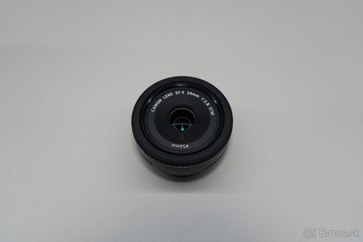 Canon EF-S 24 mm f/2.8 STM - 2