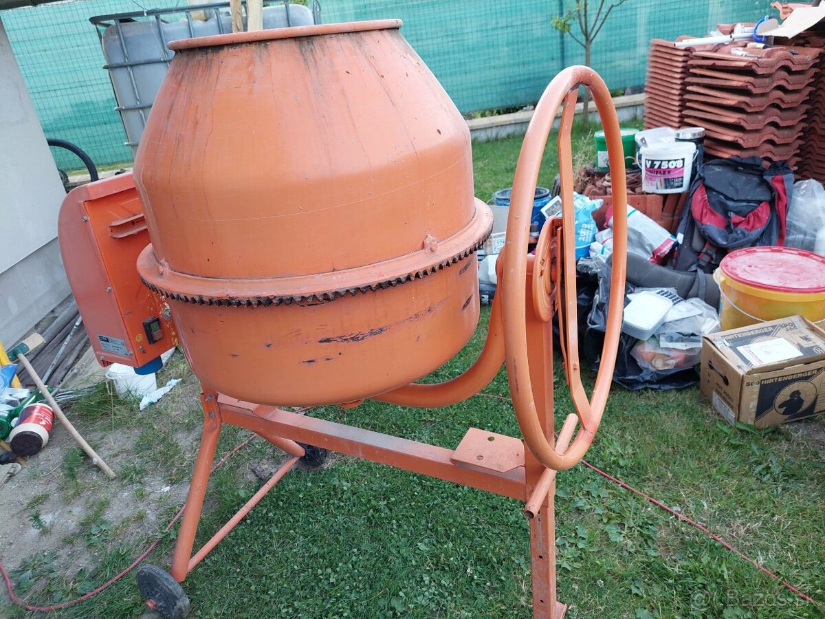 Predám miešačku BETONEIRA 140 V230 - 2
