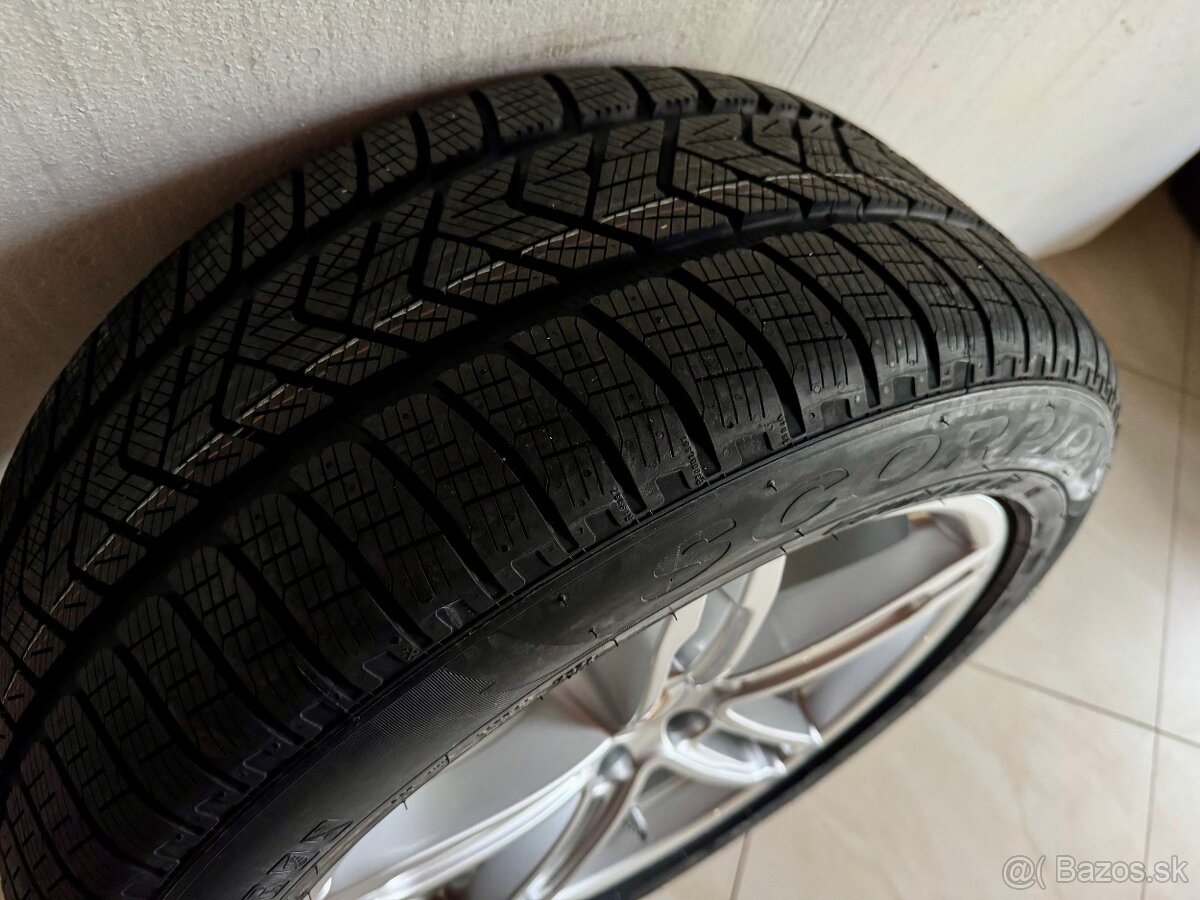 19´´ kolesá originál Porsche Macan- zimná sada - 2