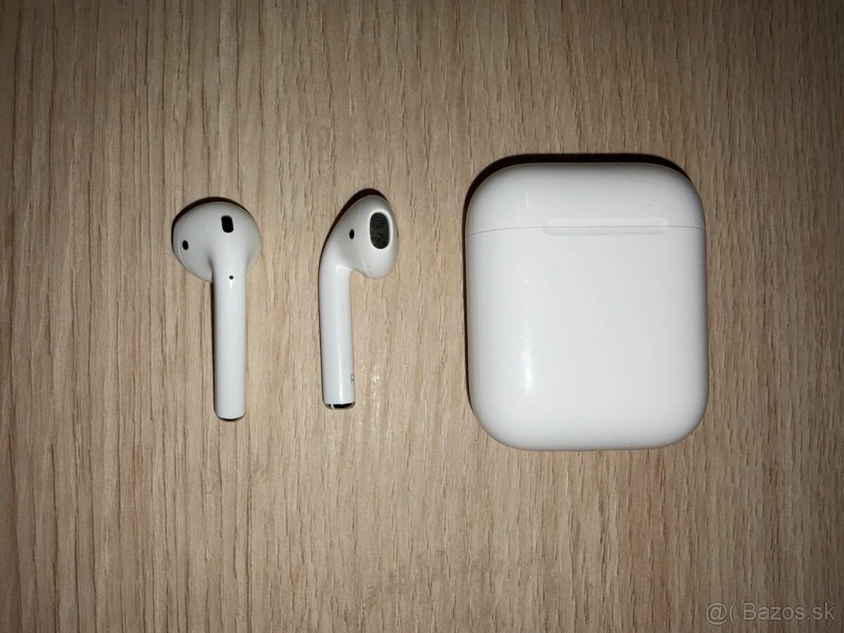 Apple AirPods 1st gen - 2