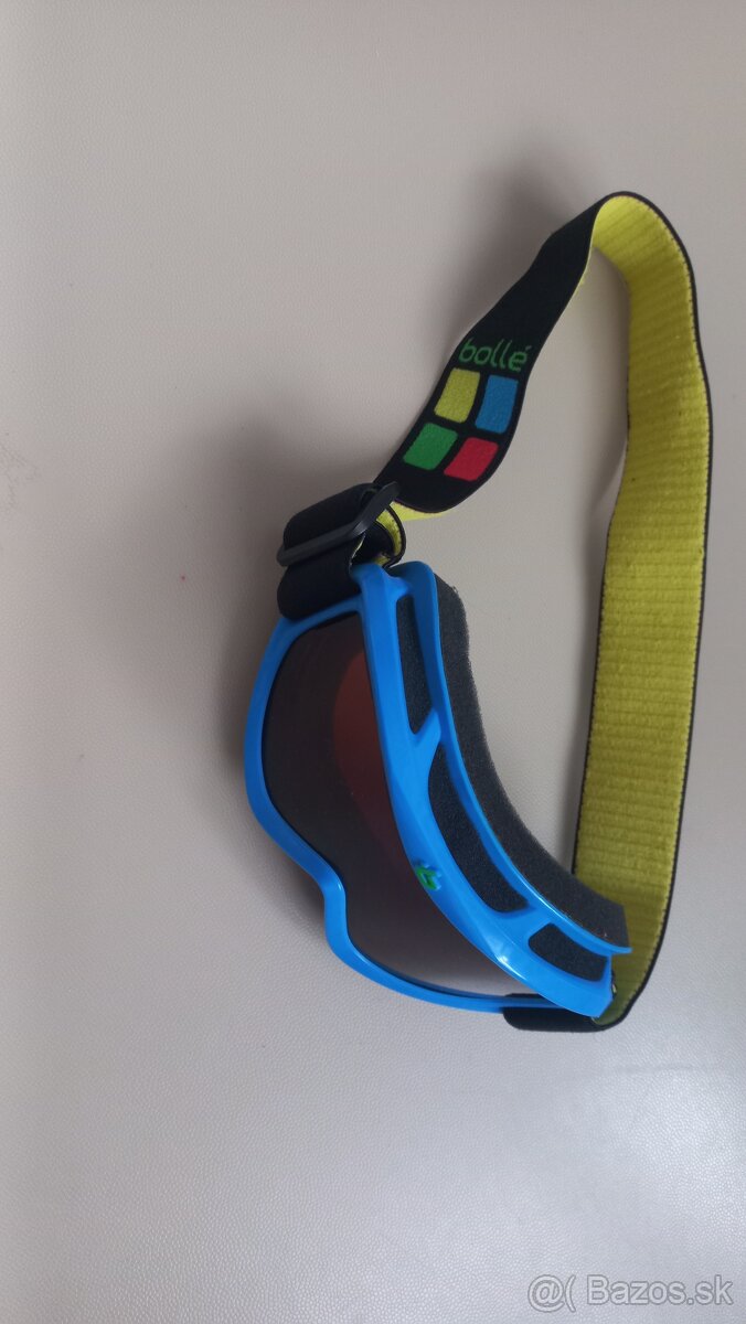 Lyžiarská prilba a okuliare - 2