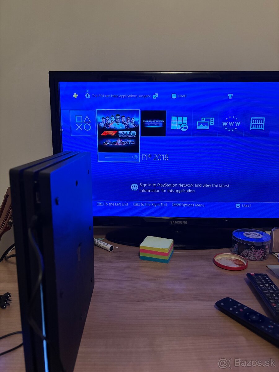 PlayStation 4 Pro 1TB + 2 ovládače - 2