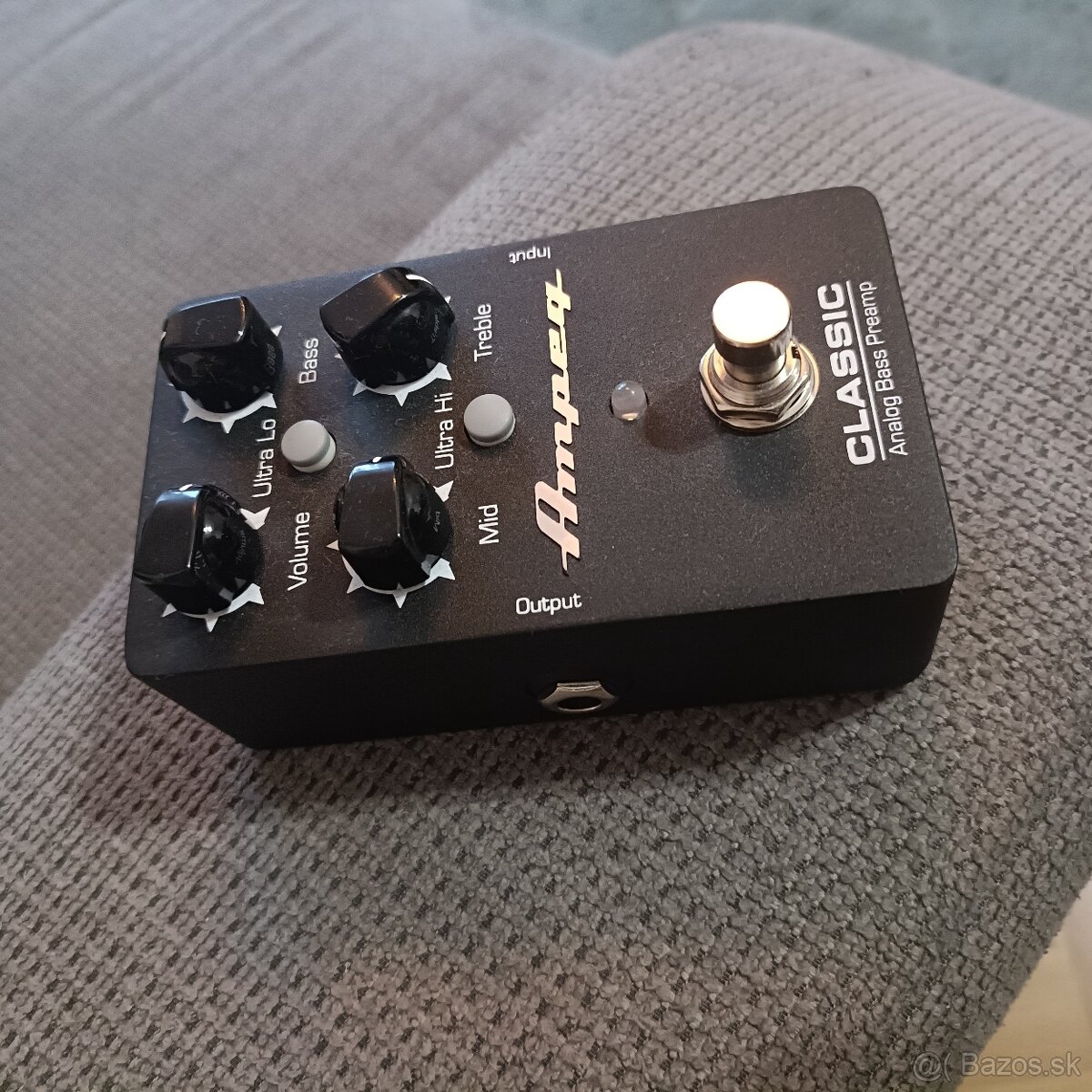 Ampeg Classic basgitarový preamp - 2