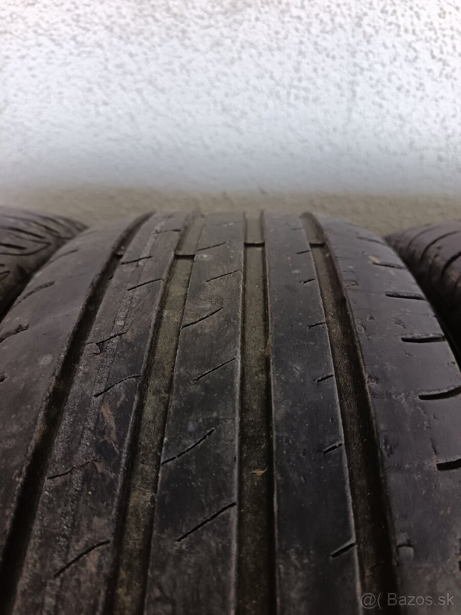 Predam pneumatiky 205/55 R16 - 2