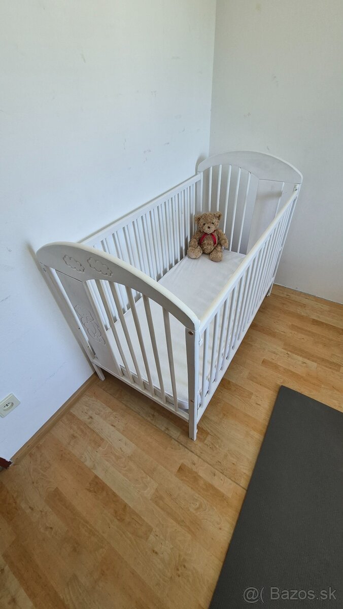 Na predaj detská postieľka z matracom - 2