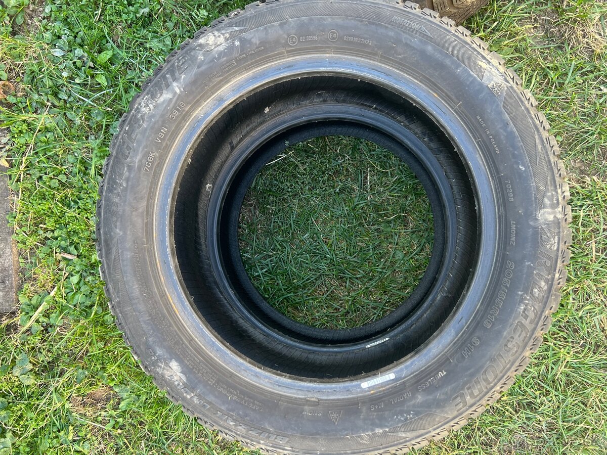 Predam zimne pneu 205/55R16 - 2