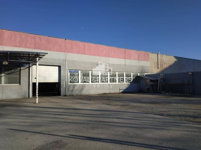 Priestory s parkovaním na prenájom - Nitra - 2
