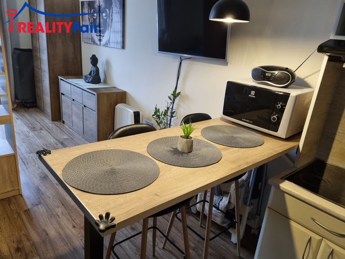 Predaj priestranného zrekonštruovaného 1i bytu Donovaly - 2