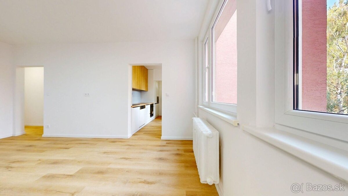 3-izbový byt po kompletnej rekonštrukcii na Púpavovej ulici, - 2