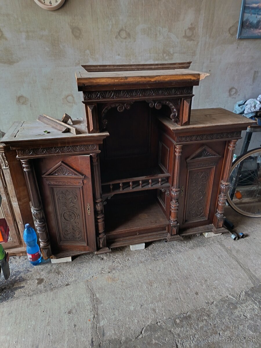 Starožitna komoda - 2