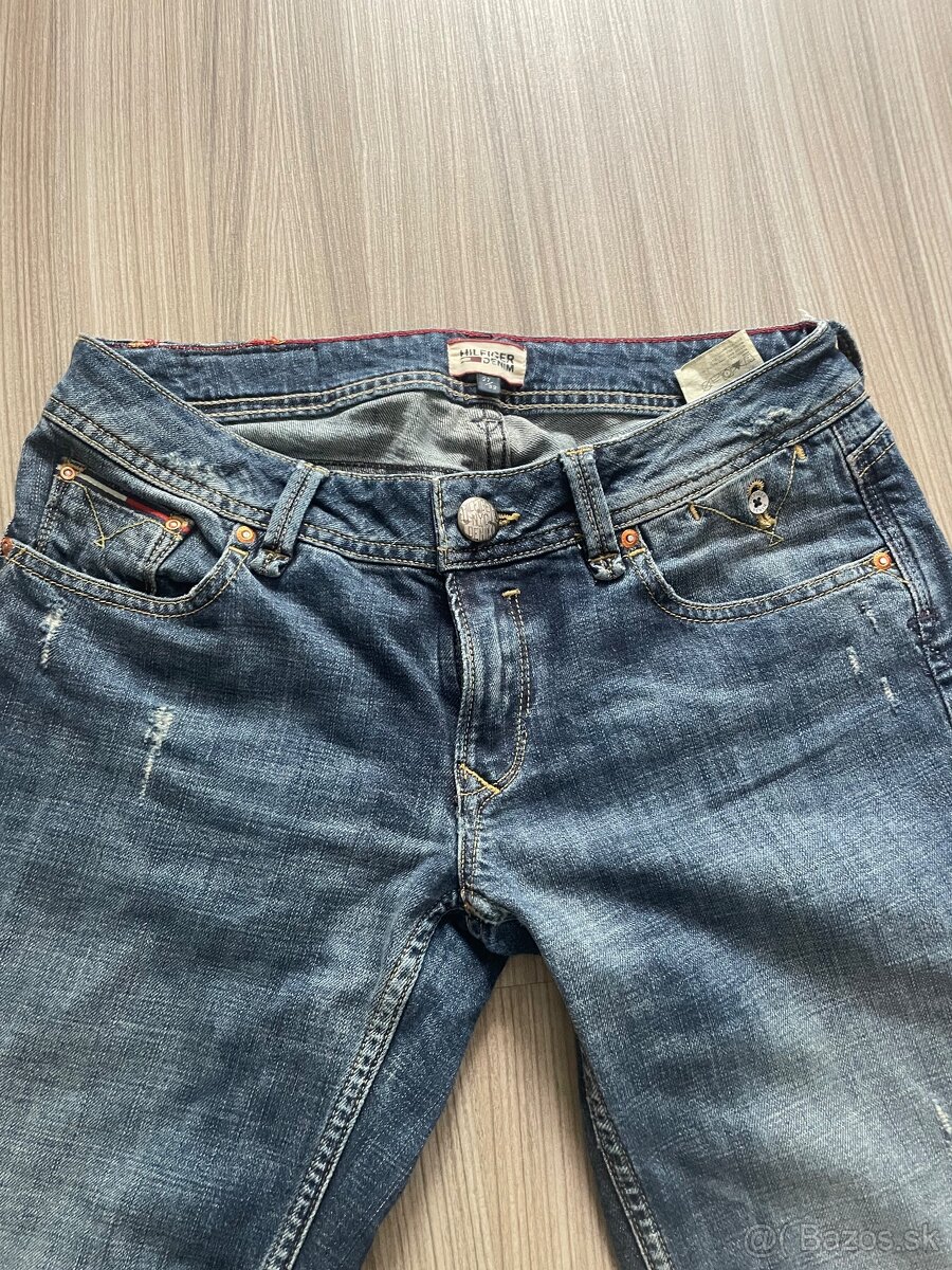 Dámske rifle zn.Tommy Hilfiger - 2