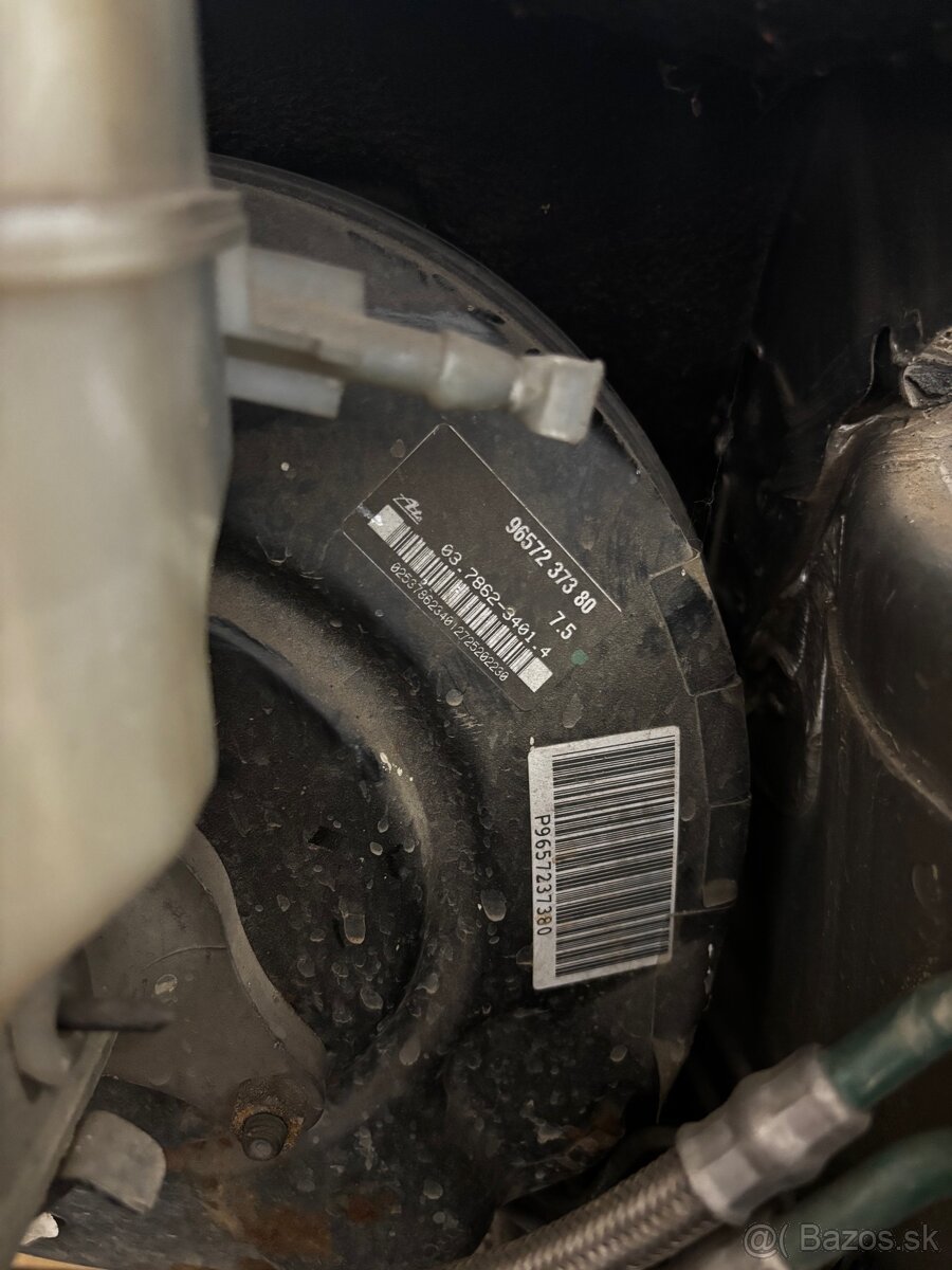 Posilovač bŕzd Peugeot 407 - 2