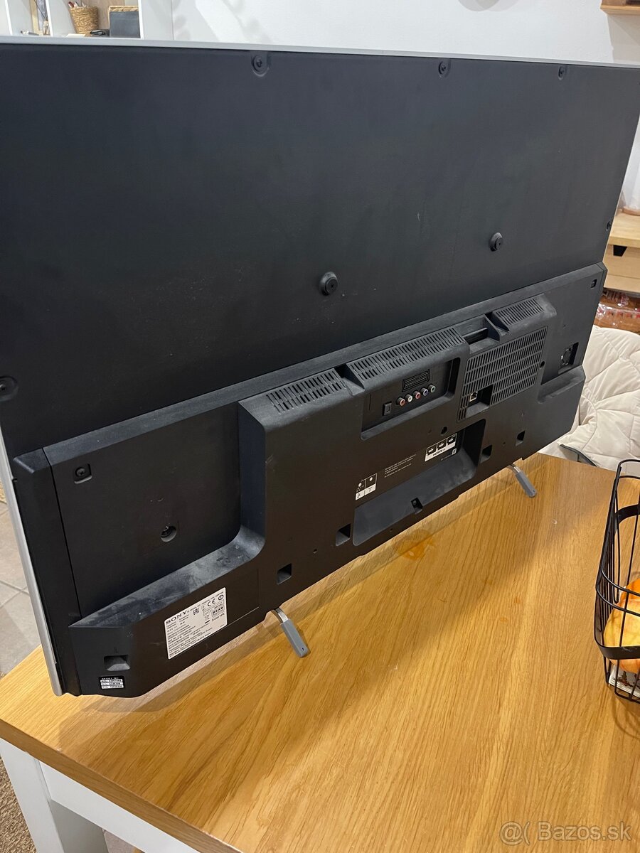 Sony Bravia Full HD - 2