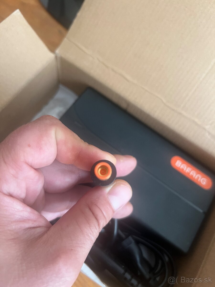 Nabíjačka na e-bike 49,2V 2A - 2