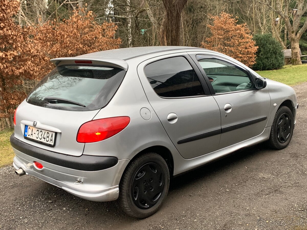 Peugeot 206 - 2