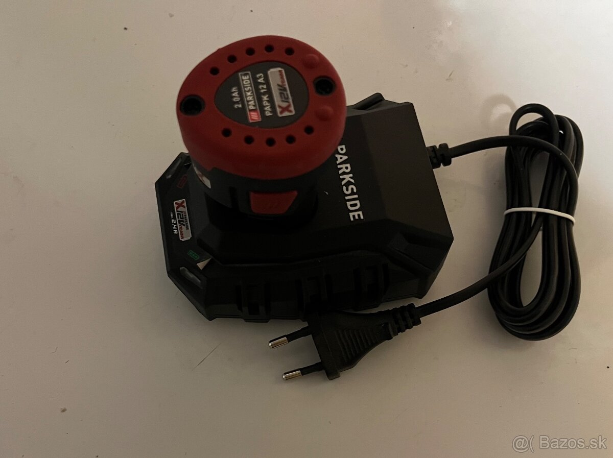 Parkside nabijacka + baterka 12v - 2