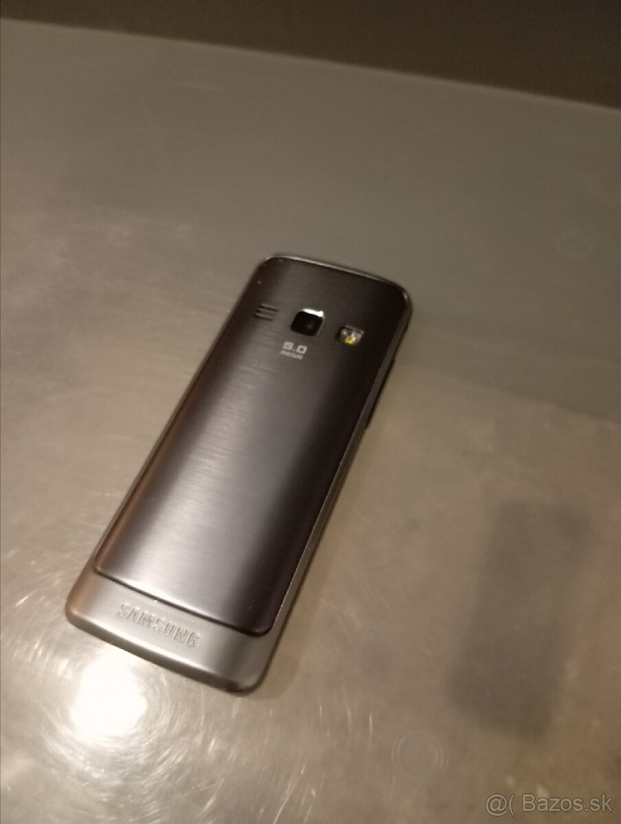 Mobilný telefón Samsung - 2