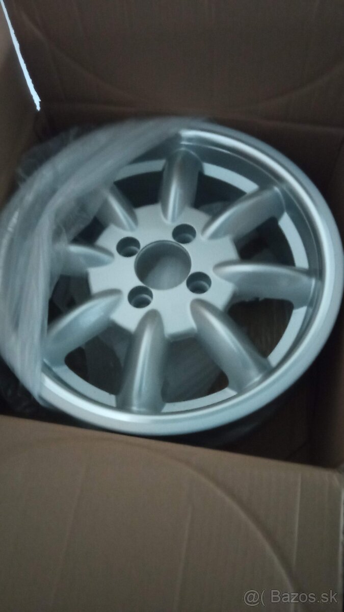 Disky triumph Spitfire, gt6, / diely na Jawa 250 špeciál - 2