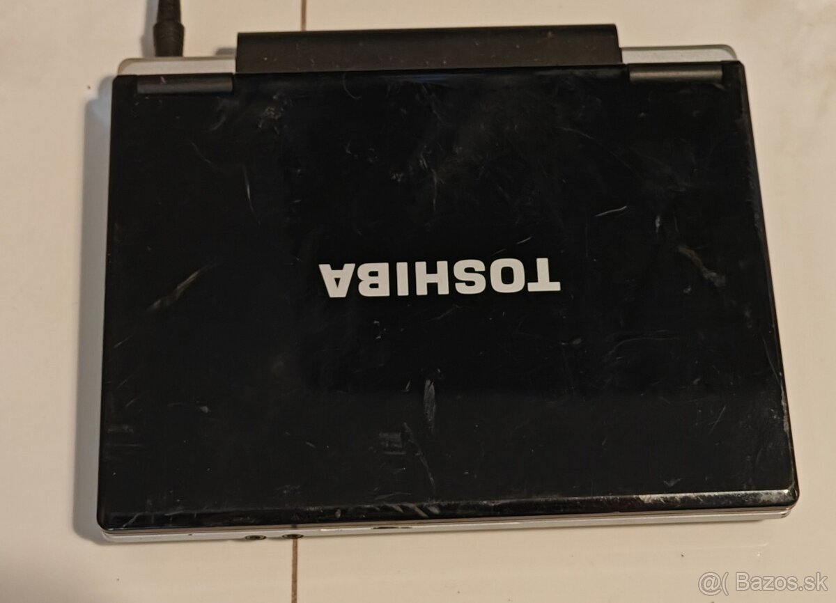 Toshiba NB100 - 2