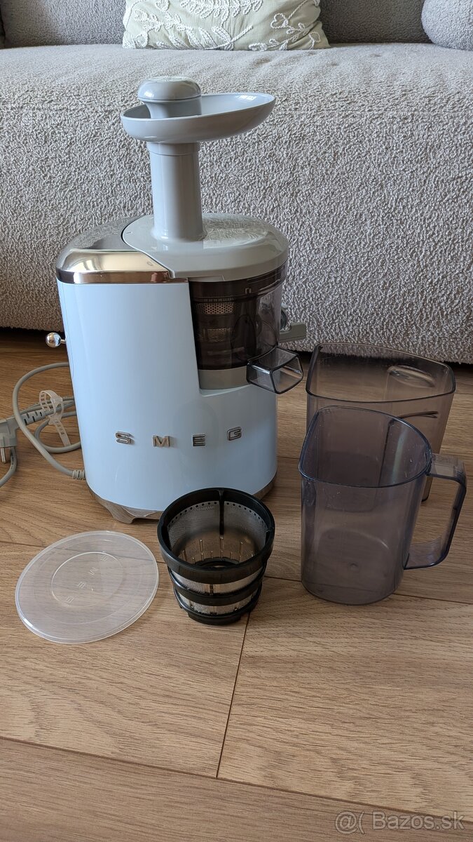 Smeg závitový odšťavovač - 2