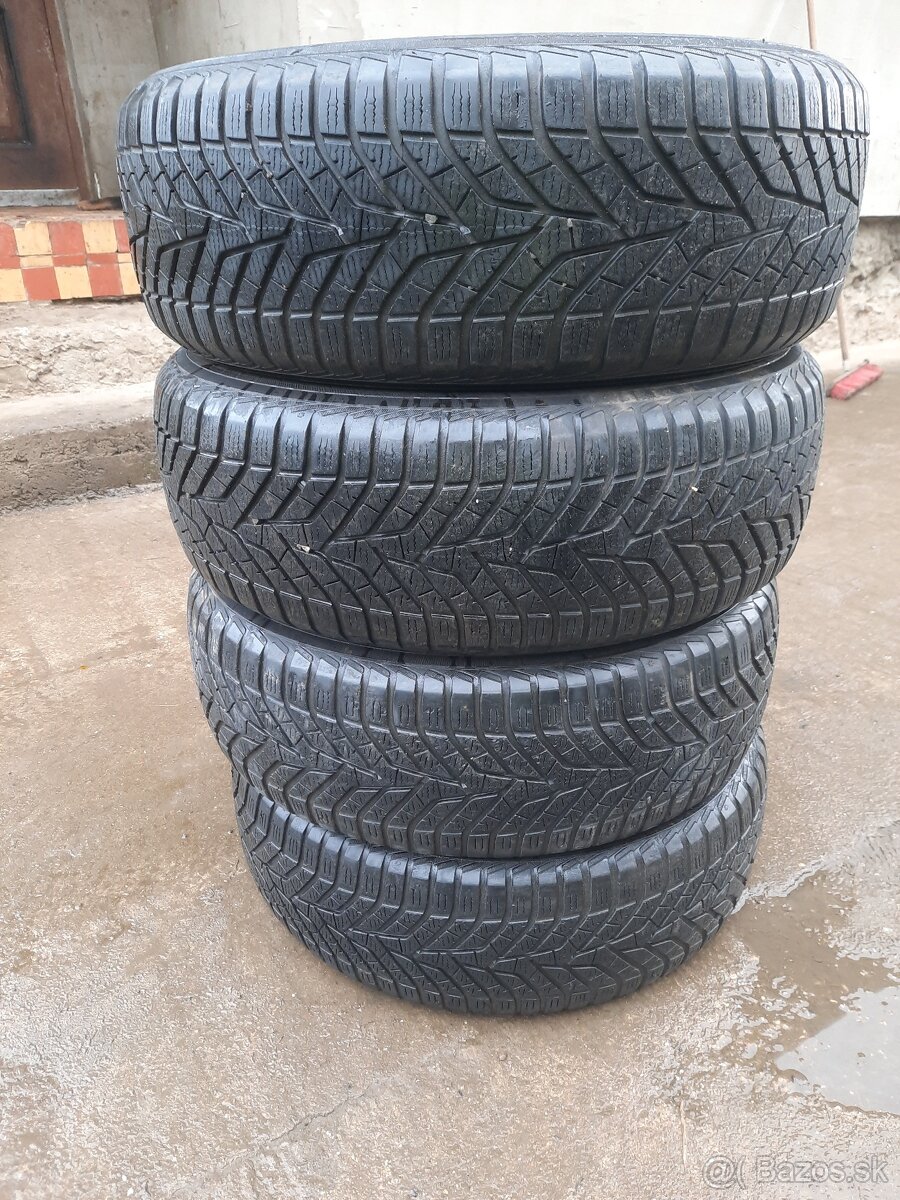 Zimné pneumatiky 215/60R16 - 2