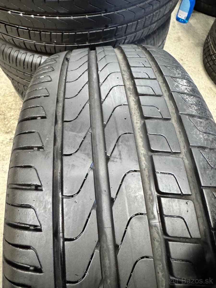 ORIGINAL ŠKODA KODIAQ R19 235/50/19 TOP STAV - 2