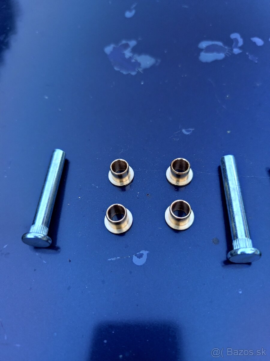 Pánty dverí Nissan Terrano, Navara - 2