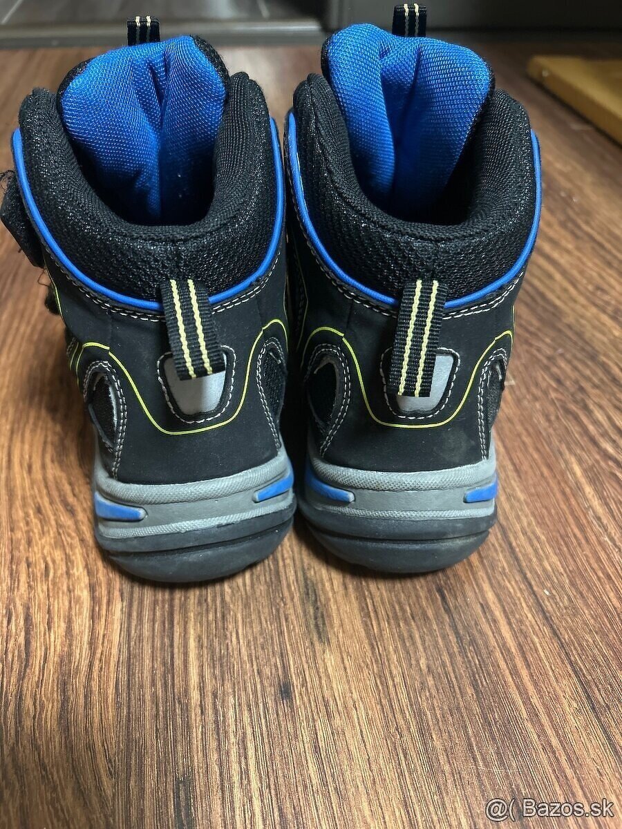 Turistické topánky veľkosť 34 - 2