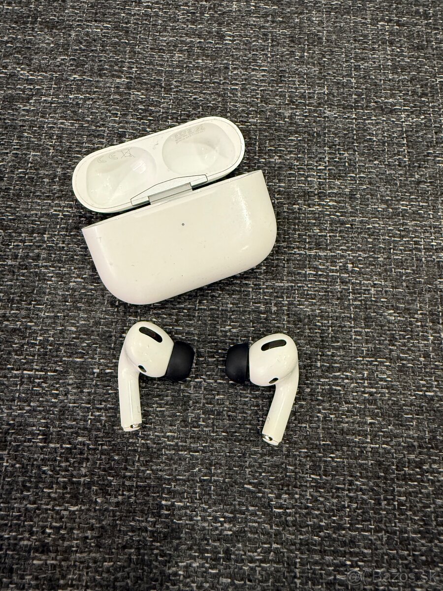 Airpods Pro 1 - 2