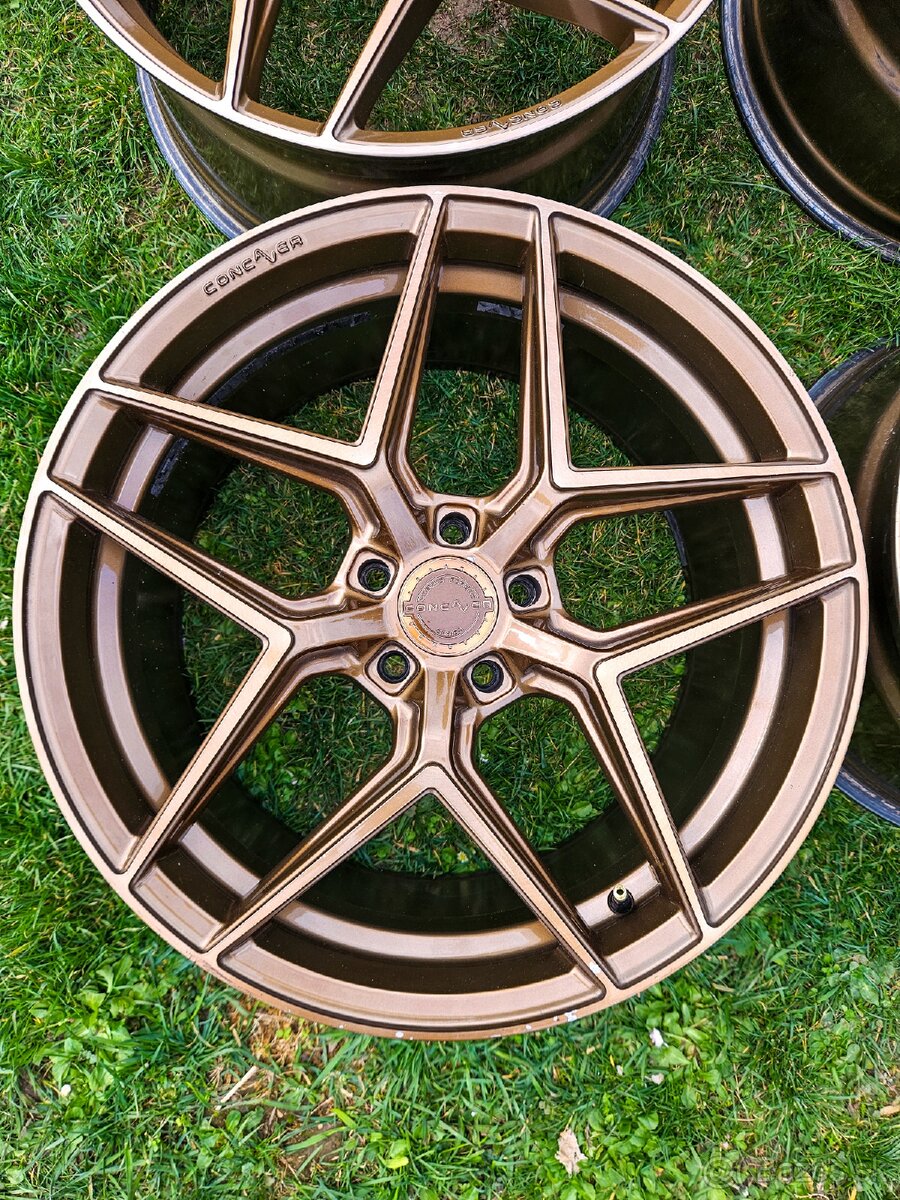 Concaver CVR2 R19 5x112 Brushed Bronze - 2