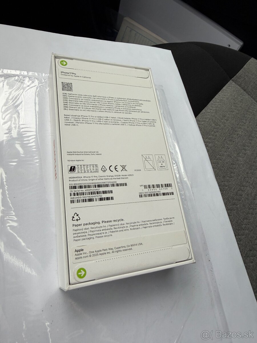 iPhone 17 PRO 512 GB Orange - 2